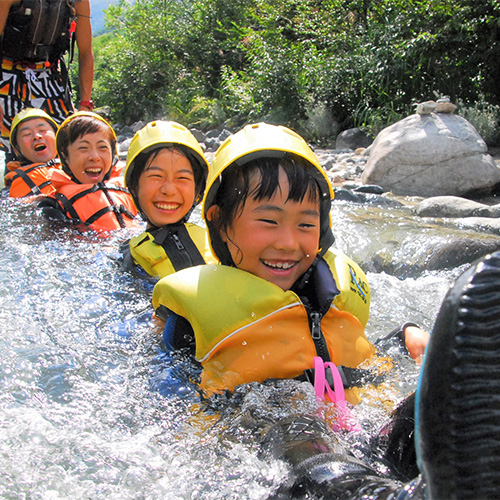 Hirakawa Shower Walking